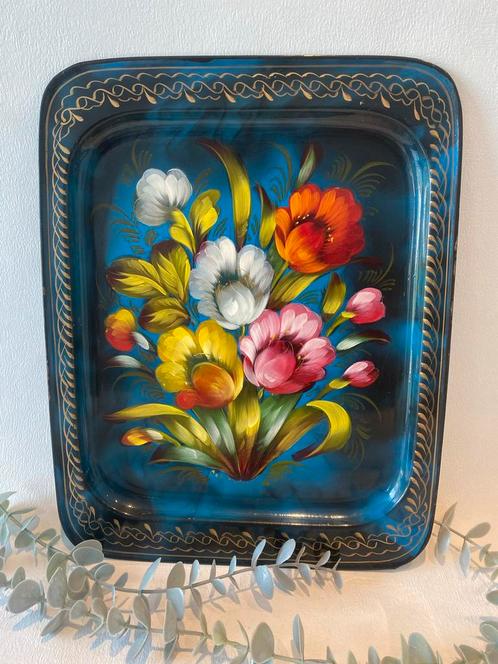 Vintage Metalen Dienblad met beschilderde Bloemen, Huis en Inrichting, Woonaccessoires | Dienbladen, Gebruikt, Metaal, Rechthoekig