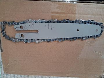  ketting met geleider 22cm lang beschikbaar voor biedingen