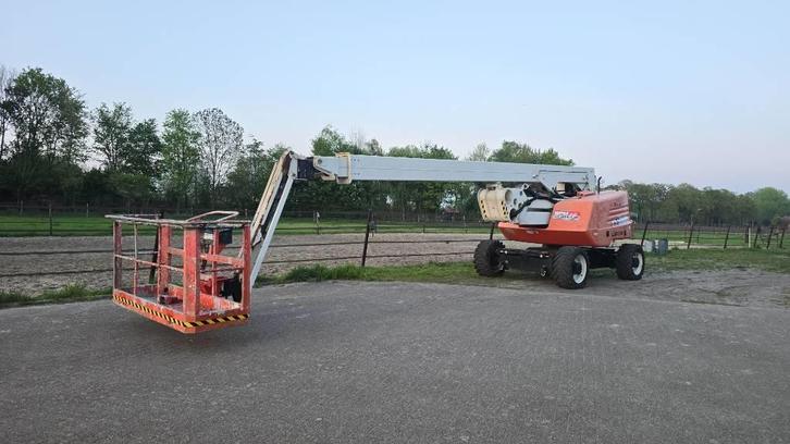 Snorkel A 85 J RTDZ knikarmhoogwerker 28m (bj 2011), Zakelijke goederen, Machines en Bouw | Liften, Steigers en Ladders
