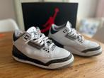 Jordan 3 Retro Midnight Navy - Maat 38, Ophalen of Verzenden, Zo goed als nieuw, Sportschoenen