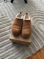 Ugg Micromini Maat 40 - Zo goed als nieuw!, Ophalen of Verzenden, Zo goed als nieuw, Bruin, Pantoffels of Sloffen