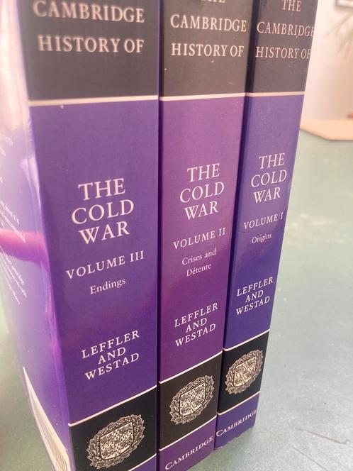 Boeken: the Cambridge history of the Cold War, 3 delen, Boeken, Geschiedenis | Wereld, Zo goed als nieuw, Noord-Amerika, 19e eeuw