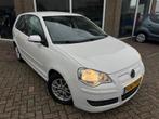Volkswagen Polo 1.4 TDI Trendline BlueMotion 5 deurs - Airco, Auto's, Voorwielaandrijving, Stof, Gebruikt, Zwart