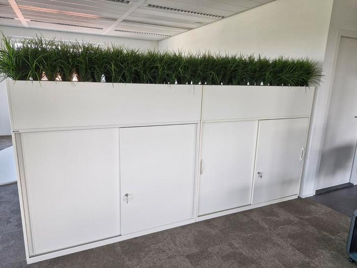 9x Palmberg schuifdeurkast met en zonder plantenbak, Huis en Inrichting, Kasten | Roldeurkasten en Archiefkasten, Zo goed als nieuw