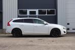 Volvo V60 2.0 T5 Momentum Heico, Auto's, Volvo, Euro 5, 4 cilinders, Wit, Grijs