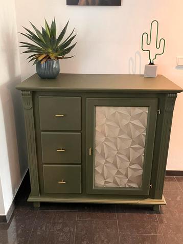Supergaaf Dressoir / Commode / Spekkast Restyled beschikbaar voor biedingen
