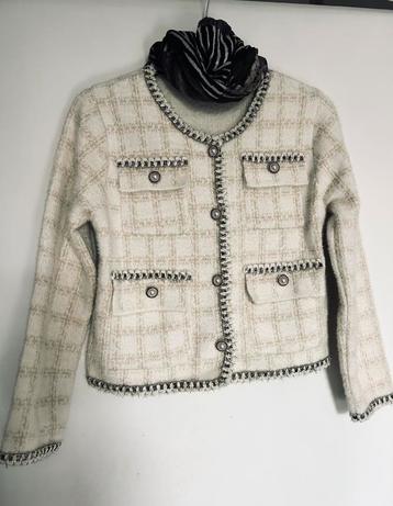 Chic trendy vest jasje maat L beschikbaar voor biedingen