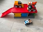 Houten garage Ikea Lillabo met extra voertuigen, Kinderen en Baby's, Speelgoed | Speelgoedvoertuigen, Gebruikt, Ophalen of Verzenden