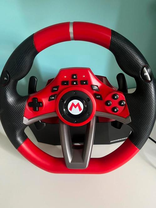 Mario Kart Racing Wheel Pro Deluxe, Spelcomputers en Games, Spelcomputers | Nintendo Consoles | Accessoires, Zo goed als nieuw