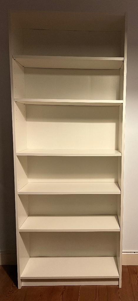 Billy boekenkast ikea, Huis en Inrichting, Kasten | Boekenkasten, Gebruikt, 50 tot 100 cm, 200 cm of meer, 25 tot 50 cm, Met plank(en)