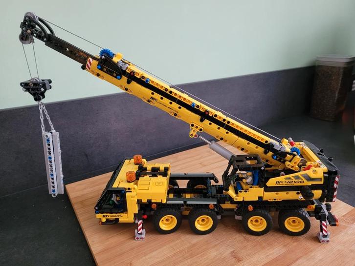 Lego technic mobile kraan 42108, Hobby en Vrije tijd, Modelbouw | Auto's en Voertuigen, Zo goed als nieuw, 1:32 tot 1:50, Overige merken