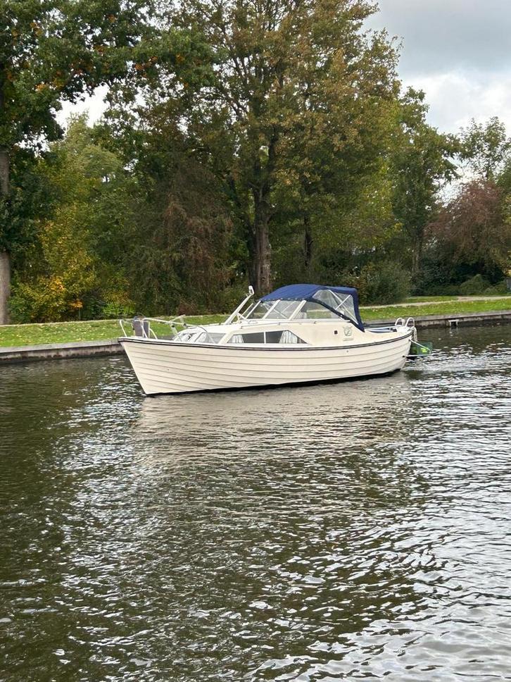 Joda 24 met Sole Diesel 555 uur) niet geschilderd. Origineel, Watersport en Boten, Motorboten en Motorjachten, Gebruikt, Polyester