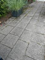 Gratis af te halen grindtegels  en straatstenen, Tuin en Terras, Tegels en Klinkers, Ophalen, Gebruikt, 10 m² of meer, Beton