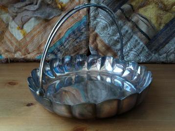 Mooie antieke silverplate schaal uit Engeland 23,5 cm. 1900. beschikbaar voor biedingen