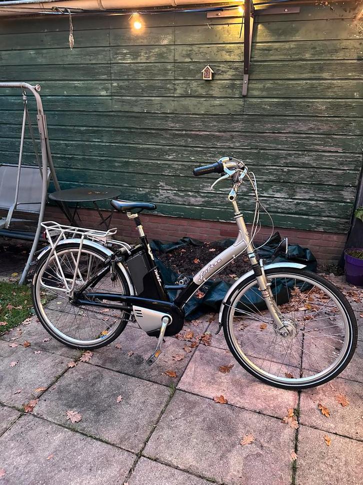 Leuke Giant Lafree twist e-bike te koop!, Fietsen en Brommers, Fietsen | Vouwfietsen, Zo goed als nieuw, Overige merken, 20 inch of meer