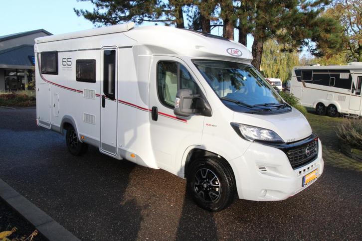 LMC 65 Years edition V643G (bj 2021), Caravans en Kamperen, Campers, Bedrijf, tot en met 3, Half-integraal, LMC, Diesel, 6 tot 7 meter