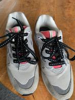 Karhu unisex sneakers Legacy 96 Abbey Stone maat 40,5, Ophalen of Verzenden, Zo goed als nieuw, Sneakers of Gympen, Karhu