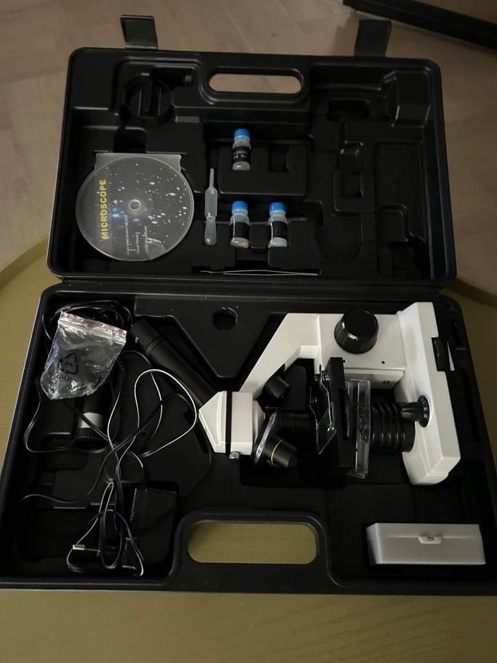 Microscoop Byomic beginners 40x-1024x in koffer, Audio, Tv en Foto, Optische apparatuur | Microscopen, Zo goed als nieuw, Biologische microscoop