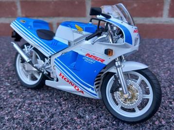 Honda NSR 250 R  beschikbaar voor biedingen