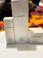MAC Hyper Real skincare set – nieuw (doos deels beschadigd), Ophalen of Verzenden, Zo goed als nieuw, Gehele gezicht