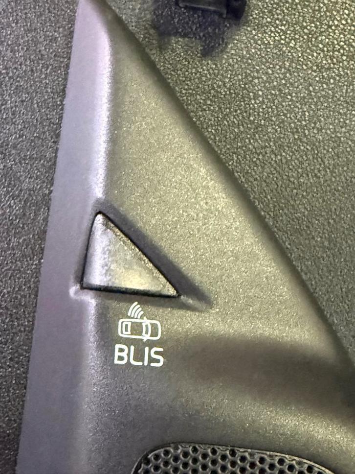 Volvo V60 High Performance Speakers met BLIS, Auto-onderdelen, Overige Auto-onderdelen, Volvo, Gebruikt, Ophalen of Verzenden