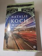 Natalie Koch - De Stad van de Alchemist, Boeken, Ophalen of Verzenden, Gelezen, Natalie Koch, Nederland