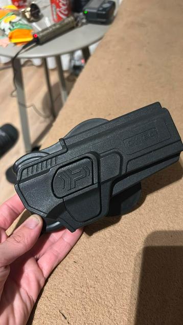 Airsoft holster beschikbaar voor biedingen