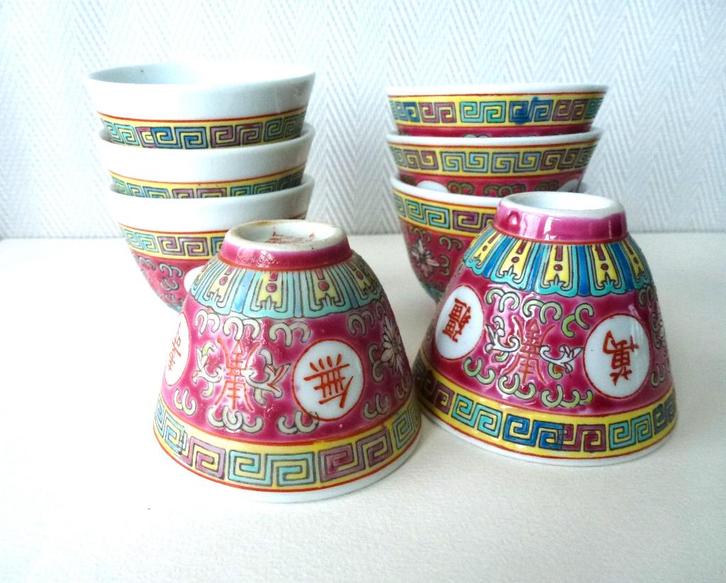 Chinese Mun Shou Longvity 8 kommetjes in zeer goede staat, Antiek en Kunst, Antiek | Servies los, Ophalen of Verzenden