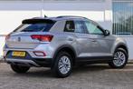 Volkswagen T-Roc 1.0 TSI 110pk Life | Parkeersensoren | Adap, Voorwielaandrijving, 12 maanden, Stof, Gebruikt