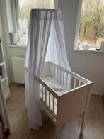 Mooie babywieg met hemeltje, Kinderen en Baby's, Babywiegjes en Ledikanten, Ophalen, Zo goed als nieuw, Wieg