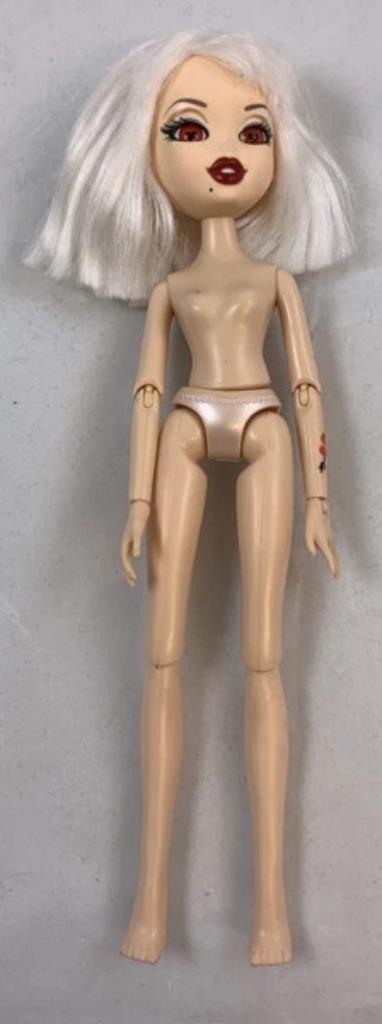 Bratz Bratzillaz Glam Gets Wicked Jade J’Adore pop 2012 MGA, Verzamelen, Poppen, Zo goed als nieuw, Pop, Verzenden