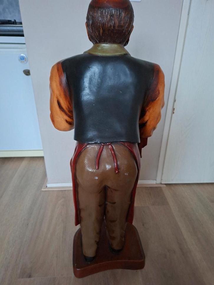 Beeld ober met dienblad, Verzamelen, Beelden en Beeldjes, Zo goed als nieuw, Mens, Ophalen