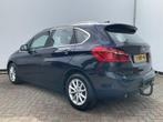 BMW 2 Serie 218i Automaat Hoge zit Executive Navi Clima Crui, Auto's, BMW, 136 pk, Gebruikt, Euro 6, Blauw