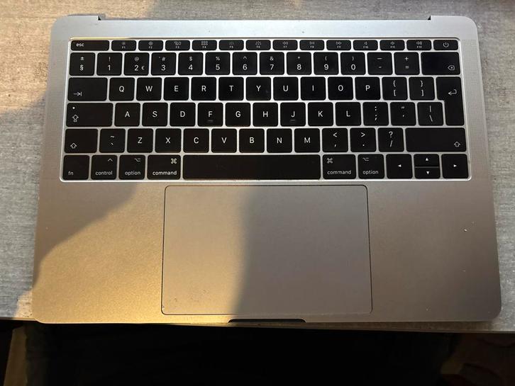 MacBook Pro A1708 Topcase + Accu + Speakers + Fan + Antenne, Computers en Software, Overige Computers en Software, Gebruikt, Ophalen