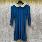 New Look marine blauwe jurk met kanten kraag maat 10, Kleding | Dames, Blauw, Knielengte, Maat 38/40 (M), Ophalen of Verzenden