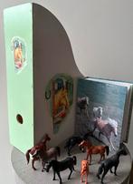 Houten tijdschriftenhouder, fotoboekje & paardjes, Ophalen of Verzenden, Gebruikt