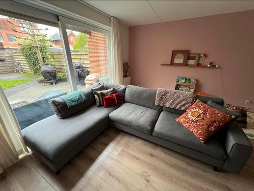 Donkergrijze hoekbak - Type Jonas van merk Goossens, Huis en Inrichting, Banken | Complete zithoeken, Gebruikt, Ophalen