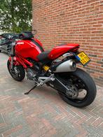 Ducati Monster 696 - 2010 - Naked Bike, Motoren, 2 cilinders, Motorrijbewijs A, Particulier, Meer dan 35 kW