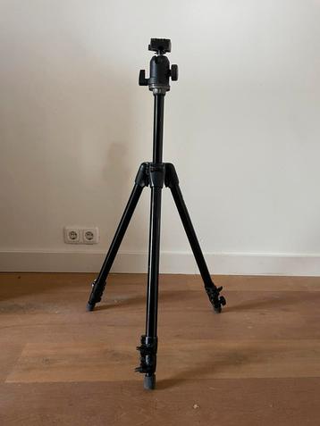 Manfrotto 055AB statief + 488rc2 balhoofd beschikbaar voor biedingen