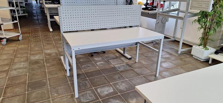 Treston tafel met gereedschapswand, Doe-het-zelf en Verbouw, Werkbanken, Zo goed als nieuw, 120 tot 170 cm, Ophalen