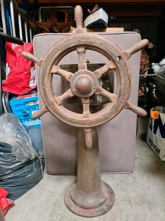 Stuurstand, bronzen stuurstand, stuurkolom stuurwiel,, Verzamelen, Scheepvaart, Zo goed als nieuw, Ophalen