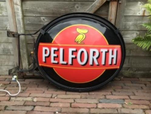 Mooie grote lichtbak van Pelforth bier, Verzamelen, Biermerken, Zo goed als nieuw, Reclamebord, Plaat of Schild, Overige merken