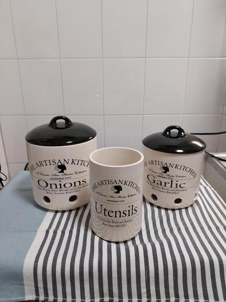 Leuke voorraad potten., Huis en Inrichting, Keuken | Potten en Pannen, Zo goed als nieuw, Pot, Bus of Blik, Overige materialen