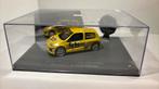 Renault clio #99 rally universal hobbies 1.43, Hobby en Vrije tijd, Modelauto's | 1:43, Auto, Ophalen of Verzenden, Universal Hobbies