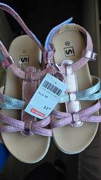 Meisjes Sandalen, nieuw met kaartje eraan! Maat 34 roze, Kinderen en Baby's, Kinderkleding | Schoenen en Sokken, Ophalen, Nieuw