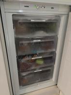Zanussi Inbouw Vrieskast - Sleepdeur, Witgoed en Apparatuur, Vriezers en Diepvrieskisten, Gebruikt, Minder dan 60 cm, Inbouw, Ophalen