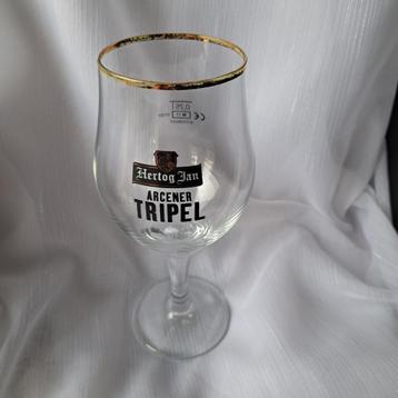 HERTOG JAN ARCENER TRIPEL glas beschikbaar voor biedingen
