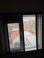 Zwarte Houten Jaloezie 130x128.5cm - 50mm Lamellen, Huis en Inrichting, Stoffering | Gordijnen en Lamellen, Ophalen, 100 tot 150 cm
