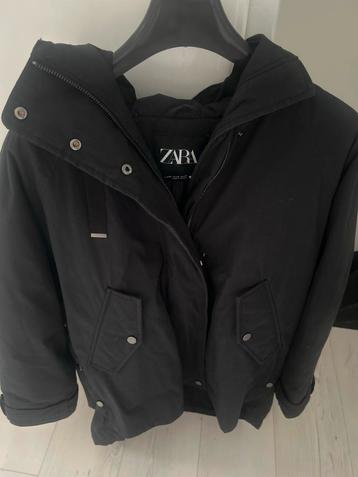 Zara winterjas XS beschikbaar voor biedingen