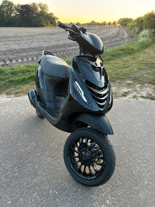 Piaggo zip 70cc brom, Fietsen en Brommers, Brommeronderdelen | Scooters, Piaggio, Blok, Ophalen of Verzenden